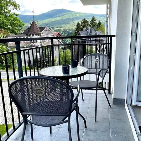 Ab Mountain View *